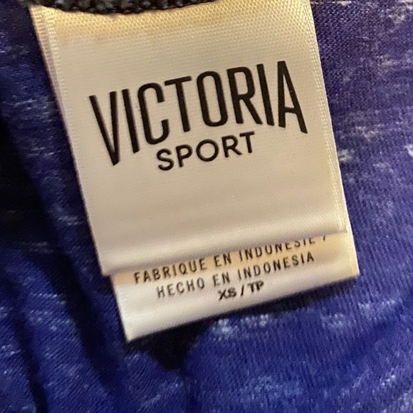 Victoria Secret Open Back Sport top - Picture 7 of 8